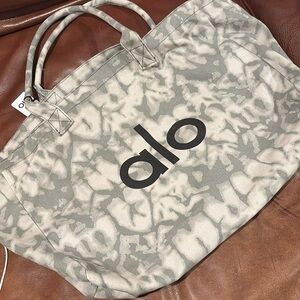 Alo Tie Dye Tote - Limited Edition RARE!
